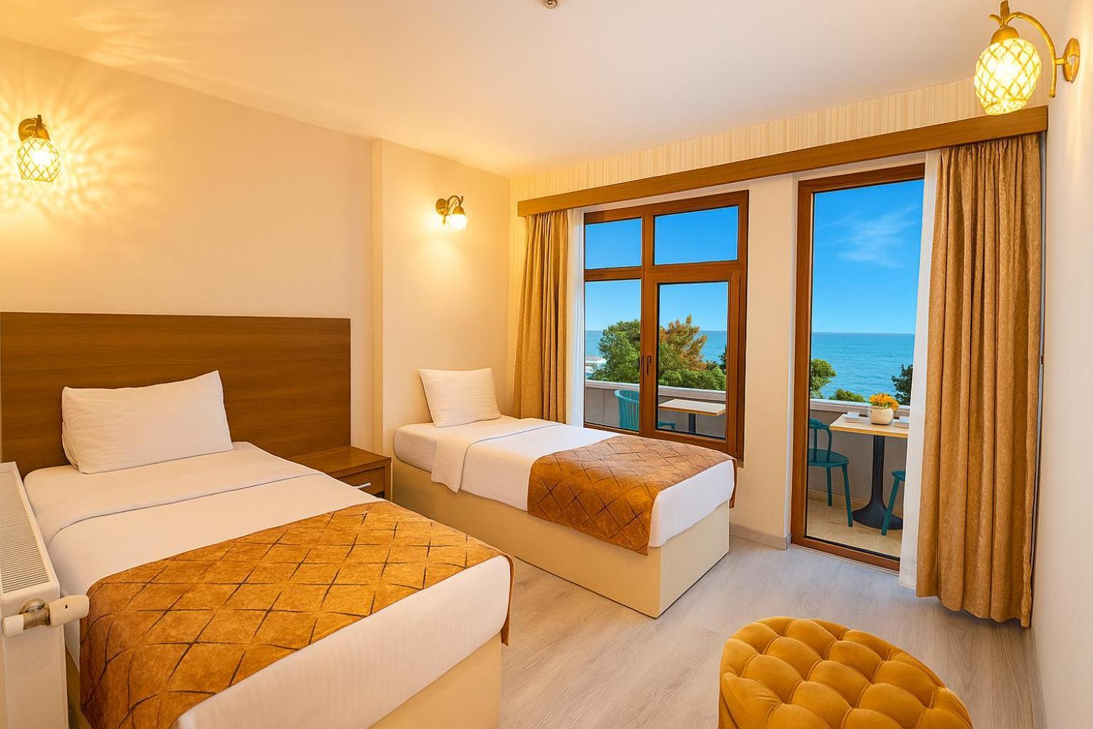 Niva Atakum Otel Samsun Exterior photo